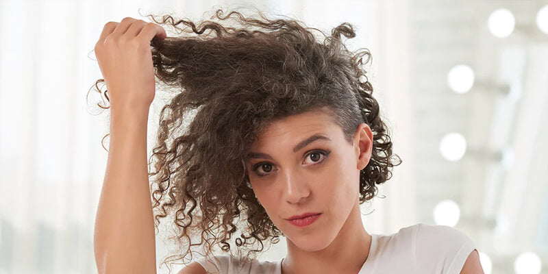 Low Porosity Hair Care: Characteristics and Caring Tips(Updated)