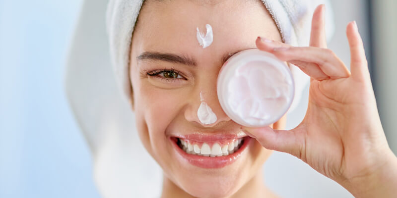 Skincare Quality Assurance: The Science Behind QA In Skincare Products(Updated)