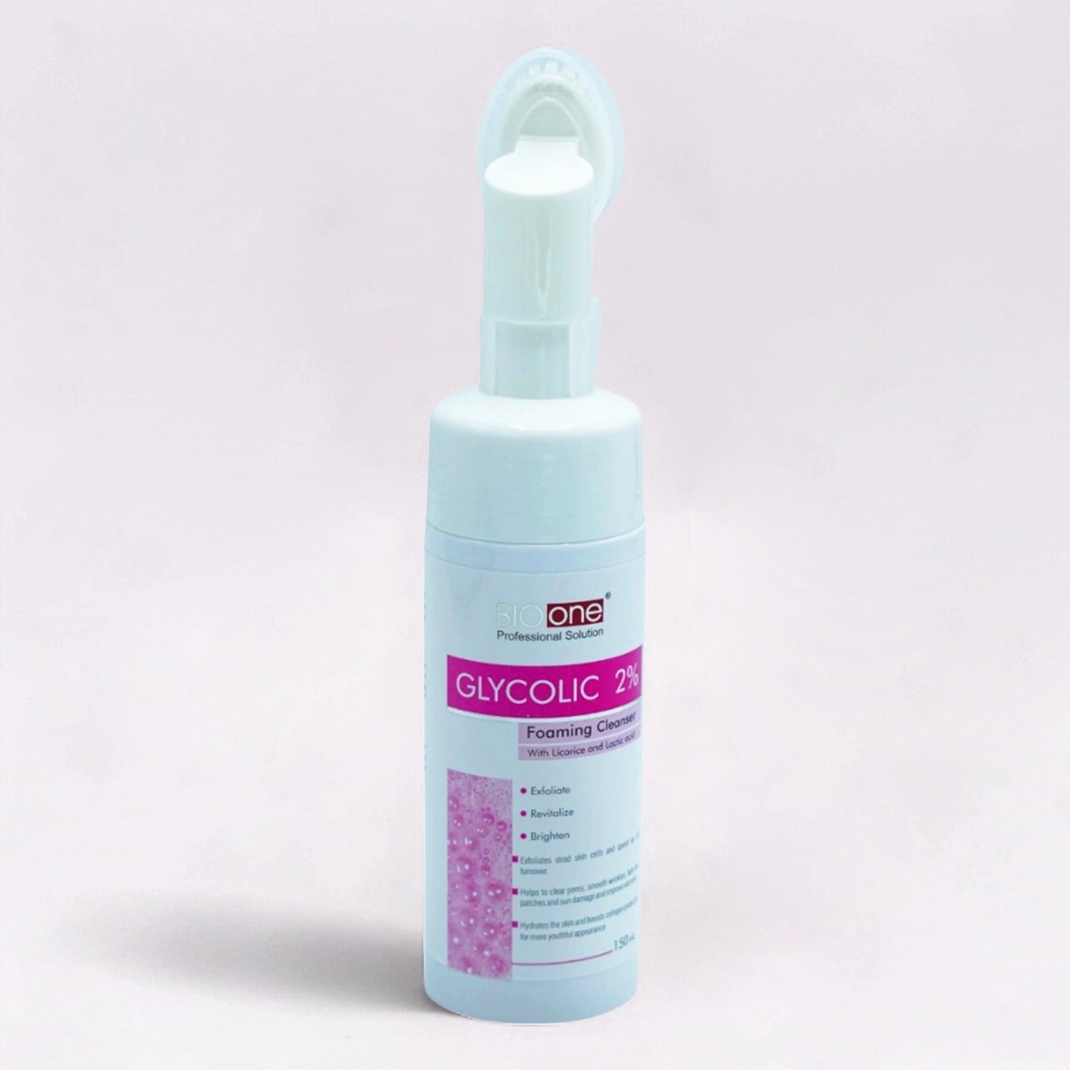 Bio One Professional Solution Glycolic 2% Foaming Cleanser with Licorice and Leucojum, 150ml white pump bottle with a pink and white label, featuring small pink dots.